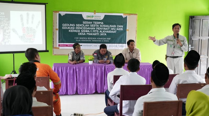 Cegah HIV-AIDS Sejak Dini,IMIP Beri Edukasi Dan Sosialisasi Pencegahan Penyakit Kepada Para Pelajar