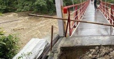 JEMBATAN GANTUNG LEBAK KANTIN SEMPUR DI TUTUP SEMENTARA!!!!!