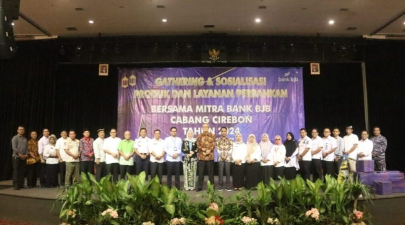 Pj Wali Kota Hadiri Customer Gathering dan Buka Puasa Bersama Bank BJB