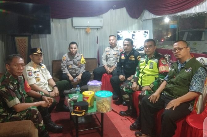 Camat Jonggol Bersama TNI dan Polri, Amankan Malam Takbir 1445 H