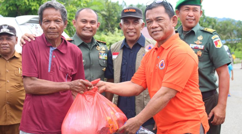 Dandim 1311/Morowali Bersama Pemerintah Kabupaten Morowali Bersinergi Membantu Korban Banjir