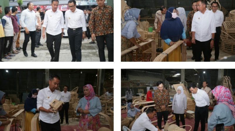 Pemkab Cirebon Rencanakan Bangun Pusat Logistik Rotan