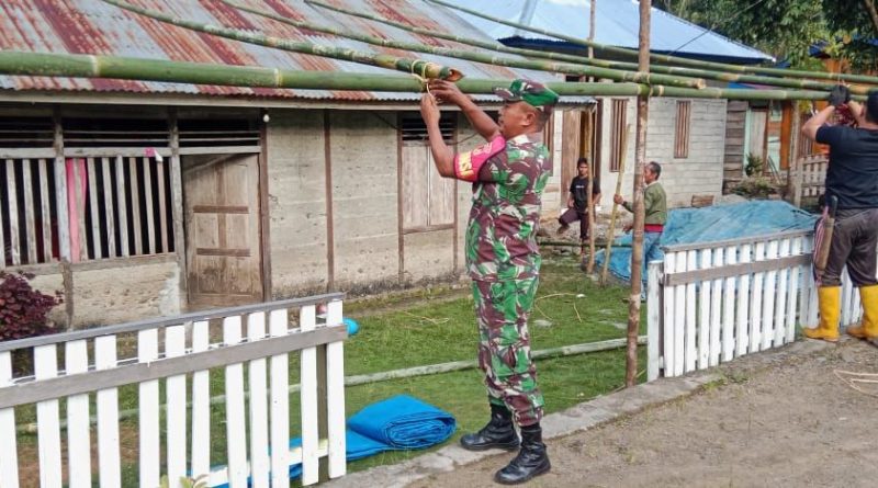 Serka Ramli Mendukung Aktivitas Masyarakat Desa Malino,Bantu Warga Buat Tenda Hajatan