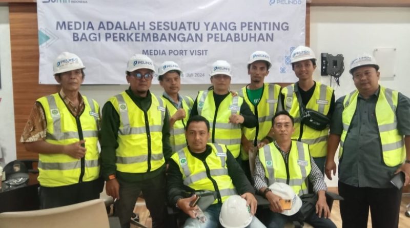 Media Port Visit Cirebon : Media Adalah Sesuatu Yang Penting Bagi Perkembangan Pelabuhan