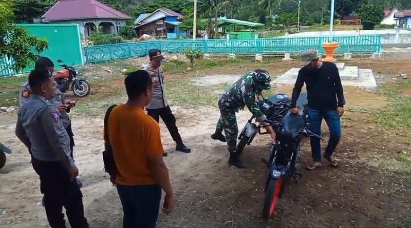 Babinsa Bersama Bhabinkamtibmas Lakukan Penertiban Knalpot Brong