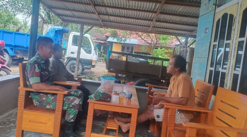 Komsos Babinsa,Praka Sriyanto Kunjungi Rumah Warga