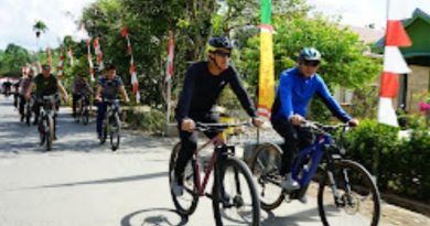 Gowes dan Bakti Sosial Wakil Bupati Kotabaru: Rayakan HUT RI ke-79 dengan Semangat Berbagi