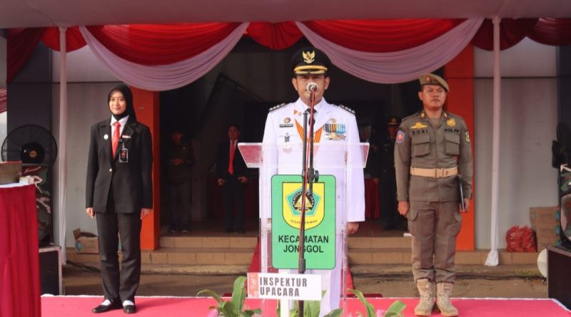 Upacara HUT RI ke-79 di Kecamatan Jonggol: Peringatan Terbesar dengan Penghargaan dan Kegiatan Meriah