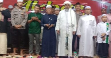 Tabligh Akbar Warnai Peringatan Hari Jadi ke-17 Desa Baroqah: Pengajian dan Kebersamaan