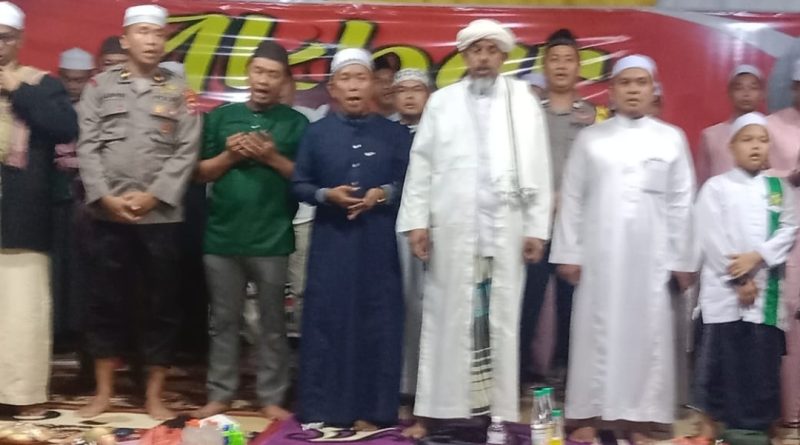 Tabligh Akbar Warnai Peringatan Hari Jadi ke-17 Desa Baroqah: Pengajian dan Kebersamaan