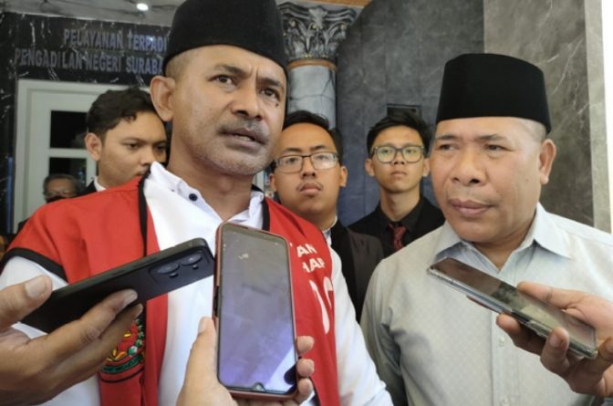 Kekecewaan Ketua DPD Petir Bogor Raya Andre Kei Letsoin terhadap Majelis Hakim di Sidang PN Surabaya