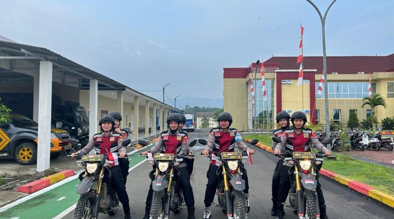 Peringati Hari Jadi Ke-76, Polwan Polres Morowali Gelar Pengaturan Dan Patroli