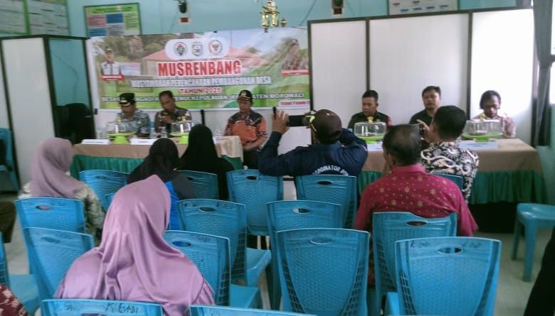 Babinsa Koramil 1311-07/Menui Kepulauan Hadiri Musrenbang Tingkat Desa Kofalagadi Kabupaten Morowali