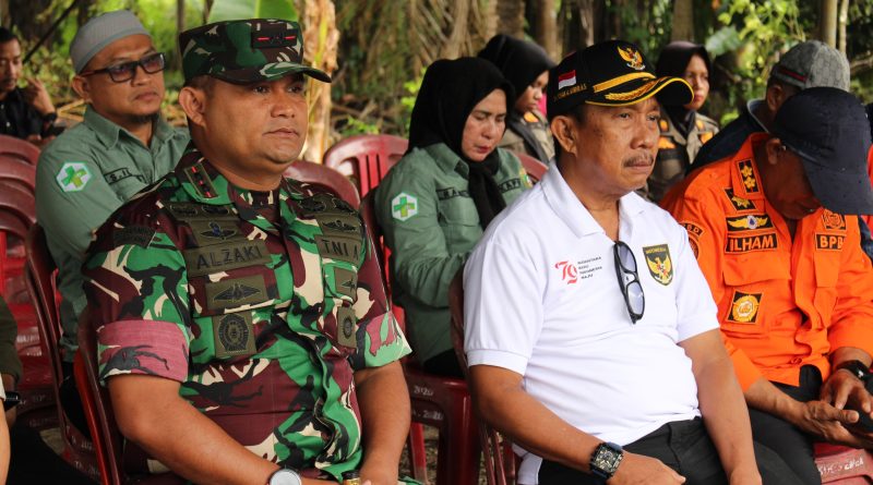 Dandim 1311/Morowali Bersama Pj. Bupati Morowali  Tinjau Lokasi Pembangunan Rumah Korban Kebakaran  Di Desa Emea