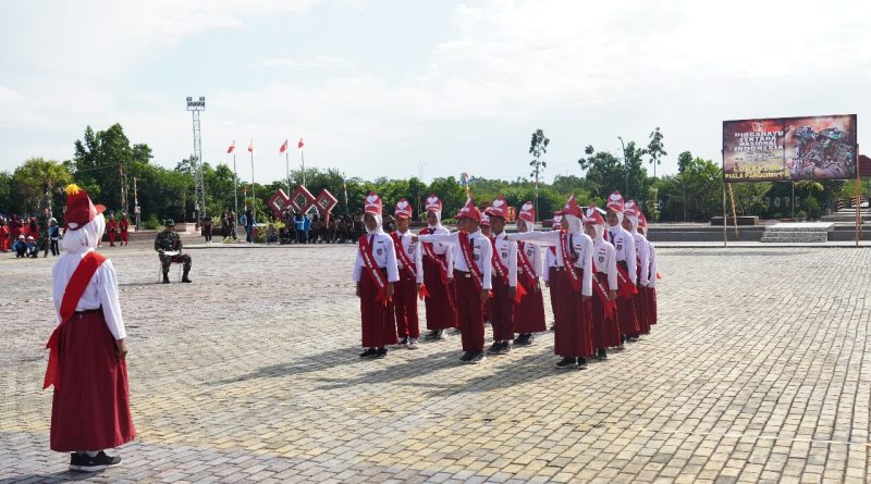 Lomba PBB Dalam Rangka Memperingati HUT TNI Ke 79  Ditutup Penampilan  Dari  Peserta  Anak Sekolah Dasar