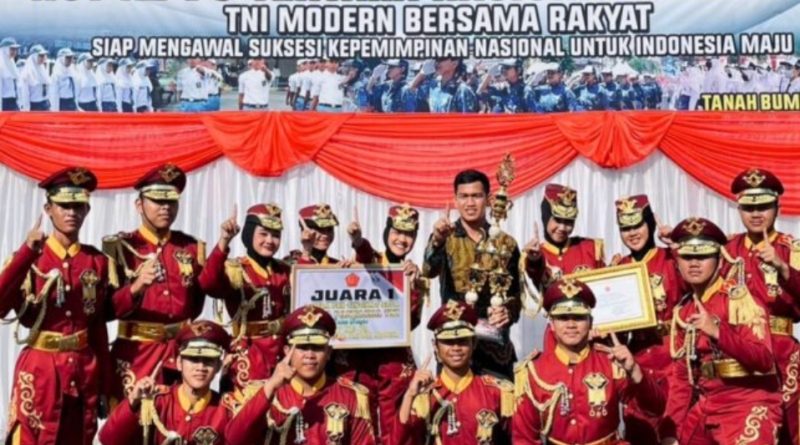 SMAN 1 Tanah Bumbu Raih Juara Pertama Lomba Baris-Berbaris Kodim 1022 Tanah Bumbu