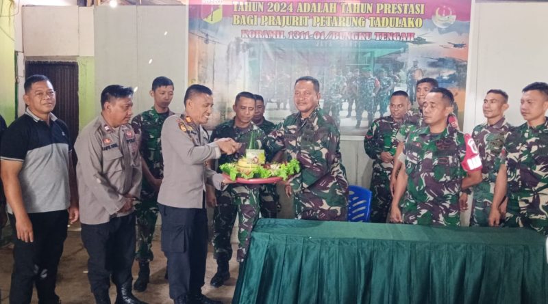 HUT TNI Yang Ke-79, Polsek Bungku Tengah Datangi Koramil 1311-01/Bungku Tengah