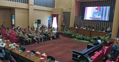 Rapat Paripurna DPRD Tanah Bumbu Bahas Pemandangan Umum Fraksi Terhadap RAPBD 2025