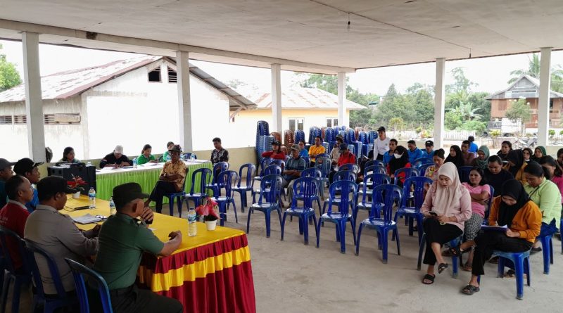 Rapat Penetapan RKPDes 2025 Dan Musyawarah Bumdes Desa Bau Di Hadiri Babinsa Koramil 1311-08/Soyo Jaya