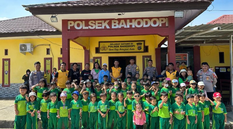 Sekitar 50 Anak TK Ekkelesia Sambangi Mako Polsek Bahodopi Polres Morowali