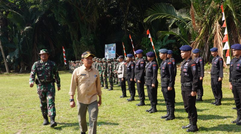 Dandim 1311/Morowali  Bersama  Pj.Bupati Morowali Membuka Kegiatan Karya Bakti