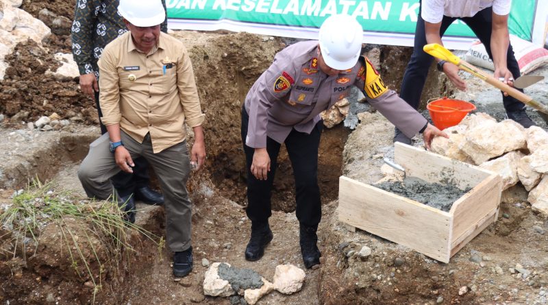 Peletakan Batu Pertama Pembangunan Gedung Satreskrim Dan Satresnarkoba Polres Morowali Oleh PJ.Bupati Morowali