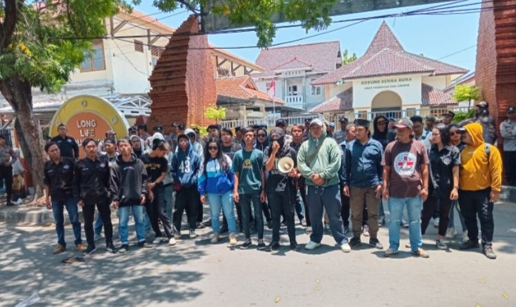 Ormas XTC Meminta Agar Dinas Pendidikan Kabupaten Tidak Tutup Mata Terkait pembangunan Gedung Tidak Sesuai Sepesivikasi