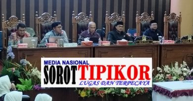 KPK Sosialisasikan Bahaya Korupsi kepada Pimpinan dan Anggota DPRD Tanah Bumbu