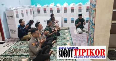 Sholat Hajat Berjamaah Warnai Persiapan Pemilukada di Kelurahan Kampung Baru