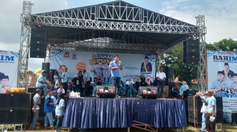 Serap Aspirasi Warga Masyarakat Wilayah Timur Kabupaten Cirebon Rahmat Mengajak Senam Bersama
