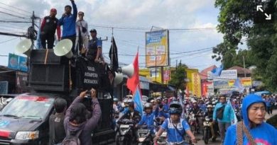 Aliansi Buruh Kabupaten Purwakarta Demo Tiga Tuntutan Termasuk Ingin UKM Naik Delapan Persen