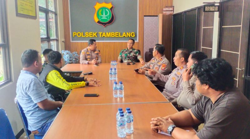 Jalin Sinergitas.!!! Kapolsek Tambelang Terima Kunjungan Danramil 10 Sukatani