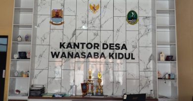 Kuwu Bersama Sekretaris Desa Wanasaba Kidul Diduga Palsukan Tandatangan Ketua BPD