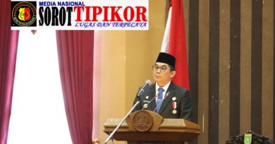 Bupati Andi Rudi Latif Sampaikan Visi dan Misi Tanah Bumbu 2025-2030 di Rapat Paripurna DPRD