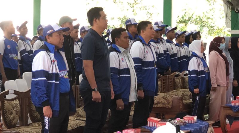 Bupati Tanah Bumbu Lepas 167 Atlet Pelajar Menuju POPDA Kalsel 2025