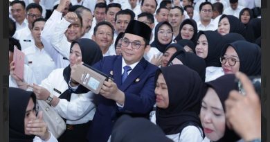 Bupati Andi Rudi Latif Kukuhkan CPNS dan PPPK Formasi 2024: Komitmen Tinggi untuk Pelayanan Publik Berkualitas