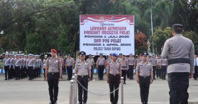 Upacara Korps Raport Polres Tanah Bumbu: Wujud Apresiasi dan Dedikasi Para Bhayangkara Sejati