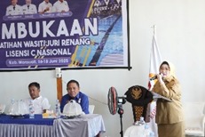 Wakil Bupati Morowali Buka Pelatihan Wasit/Juri Renang Lisensi C Nasional