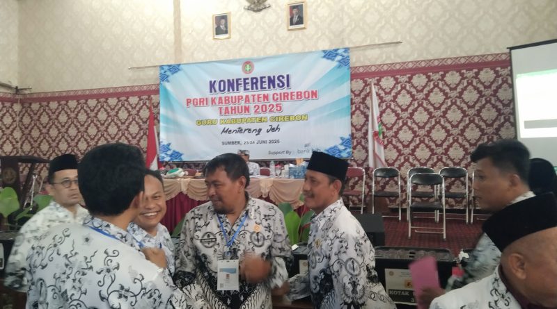 H. Ronianto, S.Pd., M.M. Ketua Baru PGRI Kabupaten Cirebon 