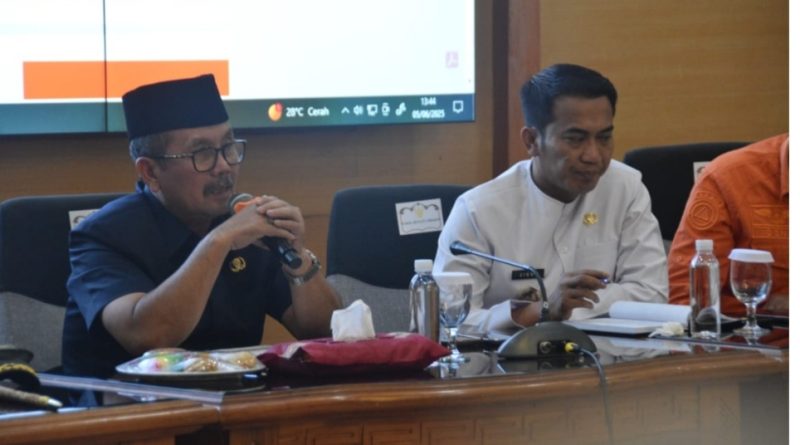 Pemkab Cirebon Hentikan Pencarian Korban Longsor Gunung Kuda Demi Keselamatan