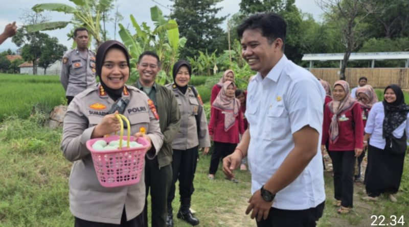 Polresta Cirebon Resmikan KWT Hijau Daun Cirebon Girang