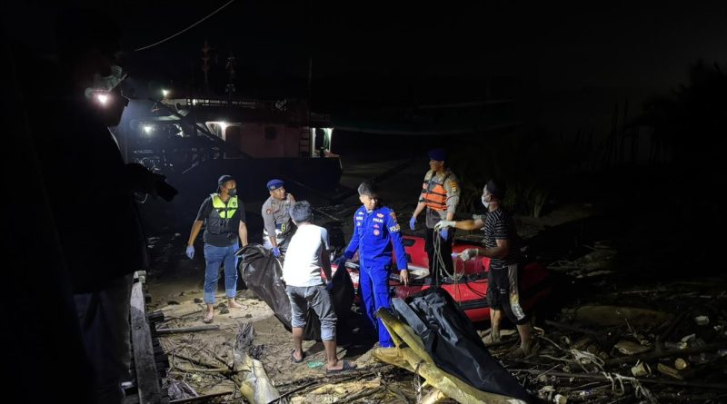 Mayat Misterius Ditemukan Mengambang di Sungai Api-Api, Diduga Korban Tenggelam