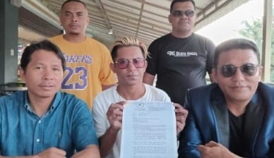 Usman Hitu Somasi Ayu Ting Ting soal Dugaan Pembajakan Lagu