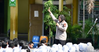 Polresta Cirebon Hadir di MPLS: Tanamkan Disiplin dan Kesadaran Hukum Sejak Dini