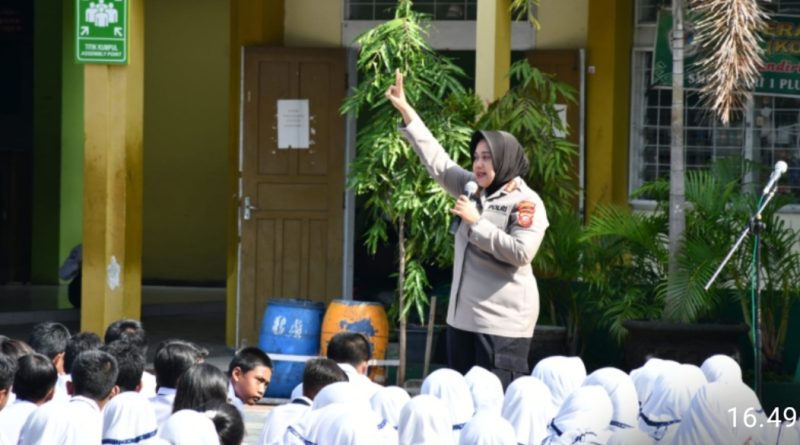 Polresta Cirebon Hadir di MPLS: Tanamkan Disiplin dan Kesadaran Hukum Sejak Dini