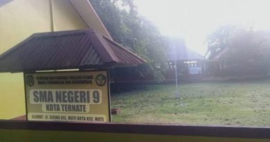 Polemik Penempatan Rita Basra Sebagai Kepsek SMAN 9 Moti, Orang Tua Siswa Sampaikan Penolakan