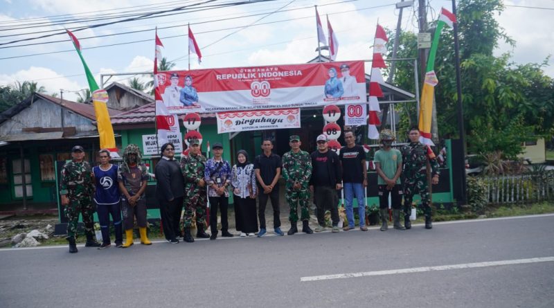 Gapura Merah Putih Semarakkan Desa dan Kecamatan di HST Sambut HUT ke-80 RI