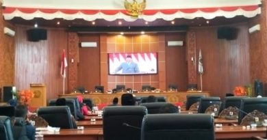 Paripurna Istimewa DPRD Depok Sambut HUT Kemerdekaan RI Ke 80 Dengarkan Pidato Kenegaraan Presiden RI