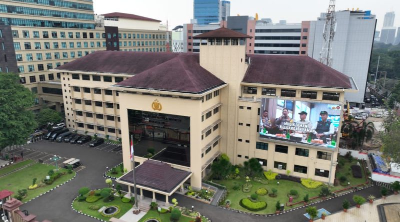 Perdasarkan Hasil  Survei Rumah Politik Indonesia, Polri Raih Kepercayaan Publik Tertinggi
