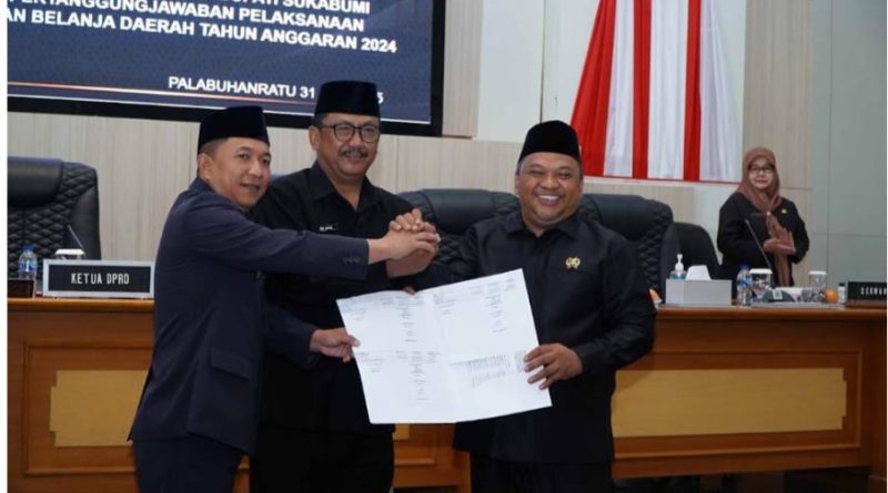 Rapat Paripurna Dewan Perwakilan Rakyat Daerah Kabupaten Sukabumi